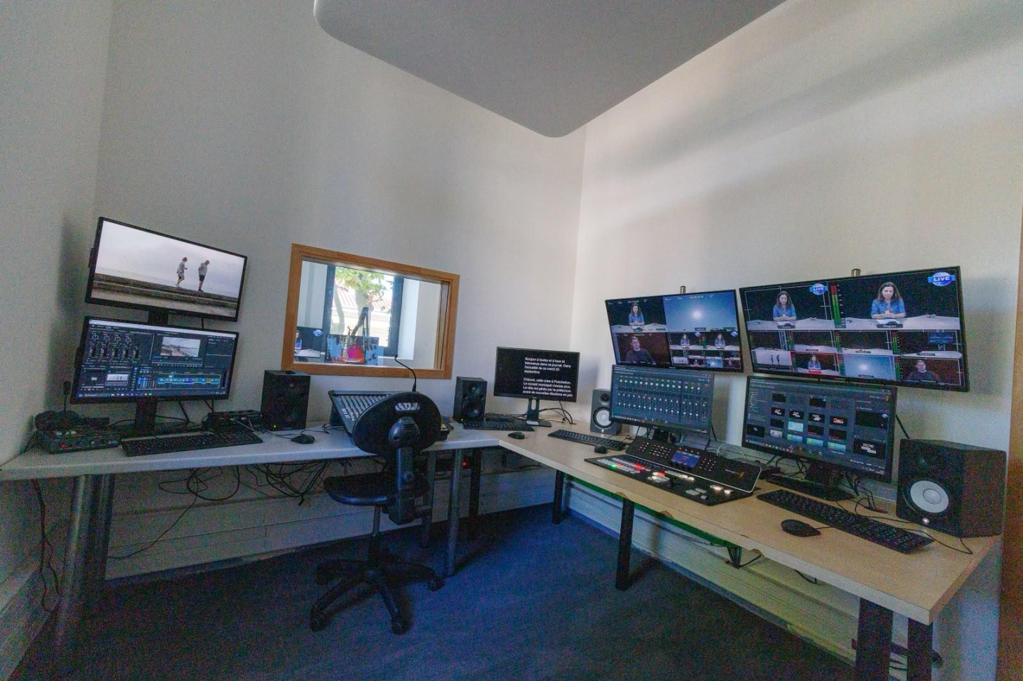 Studio ESJ 3.png
