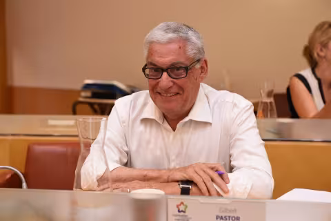 Michaël Delafosse salue la mémoire de Gilbert Pastor