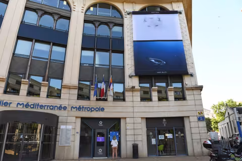 Montpellier participe à l'exposition manifeste "La banquise, sens dessus dessous" pour alerter sur le péril climatique dans les pôles