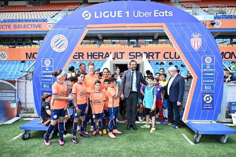 RETOUR EN IMAGES : filles et garçons réunis autour du 1er tournoi de football mixte des 8-12 ans de Montpellier au stade de la Mosson