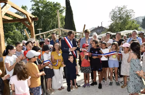 MCAV Croix d'Argent #3 : l'aire de jeux inclusive du parc Tastavin inaugurée