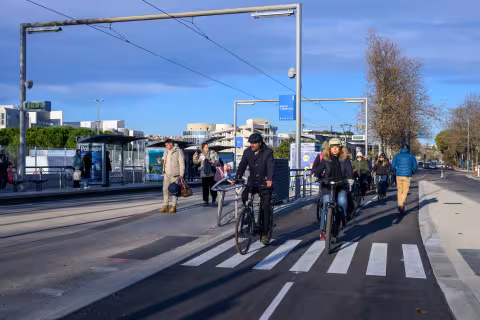 AMÉNAGEMENT URBAIN : FAVORISER LES MOBILITÉS ACTIVES POUR SÉCURISER, EMBELLIR ET MIEUX PARTAGER L’ESPACE PUBLIC