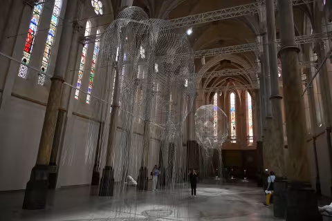 Exposition "Mirage" de Jaume Plensa à voir au Carré Sainte-Anne de Montpellier jusqu'au 1er novembre 2026